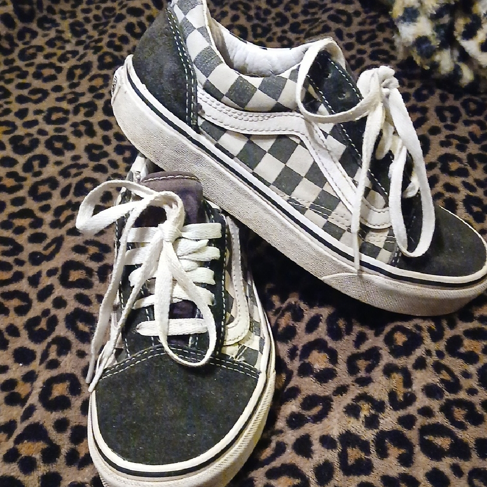 Vans Sneakers Mens Size 4 Womens Size 5.5